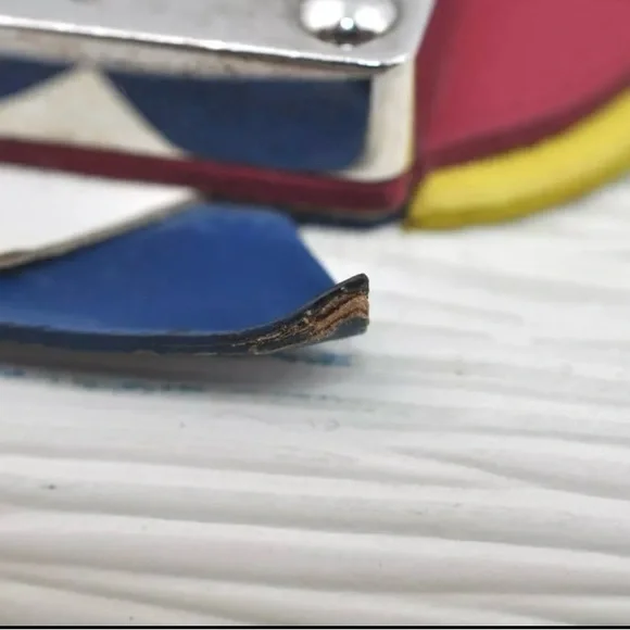 Louis Vuitton Tribal Mask Shoulder Bag Epi leather Cross Body Bag White M60795 - Picture 10 of 16